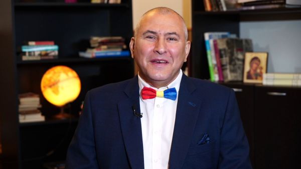  La mulți ani, România!