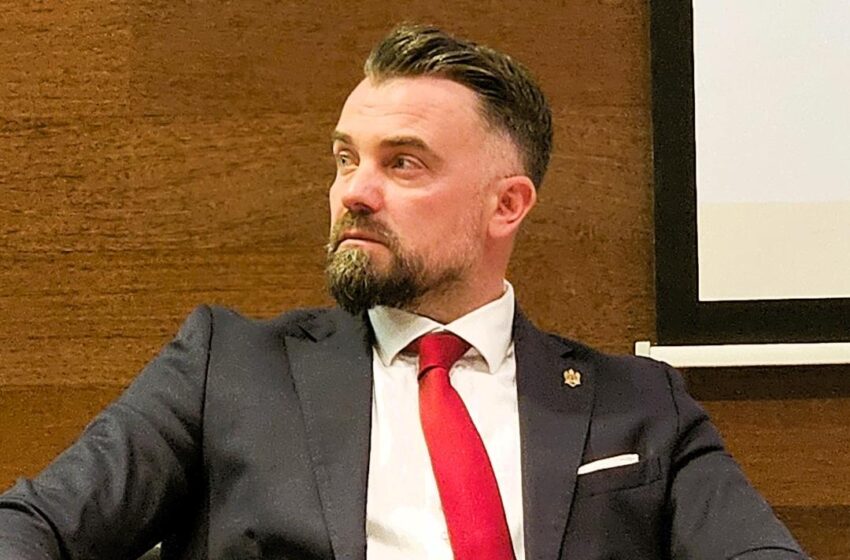  Drama României din 89 încoace: Criza cronică de LIDER