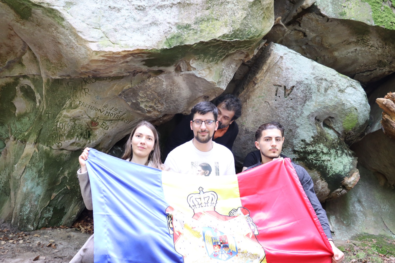  Pe cărările rezistenței din Bucovina. Să trăiască partizanii ca să vină americanii